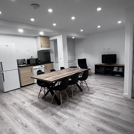 וייאדוליד Hostal Monaco מראה חיצוני תמונה