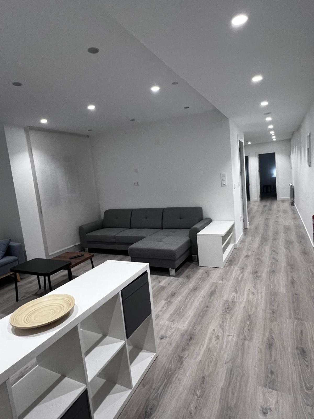 וייאדוליד Hostal Monaco מראה חיצוני תמונה