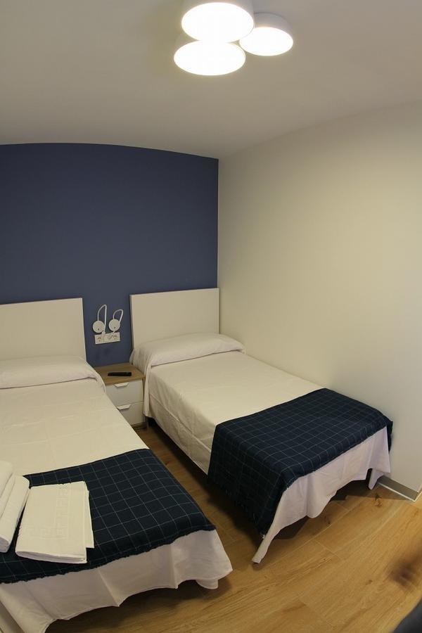 וייאדוליד Hostal Monaco מראה חיצוני תמונה