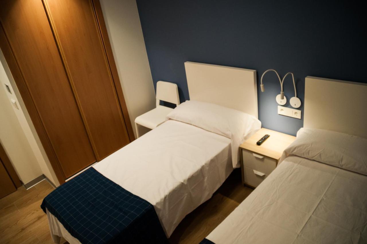 וייאדוליד Hostal Monaco מראה חיצוני תמונה