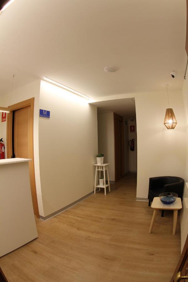 וייאדוליד Hostal Monaco מראה חיצוני תמונה